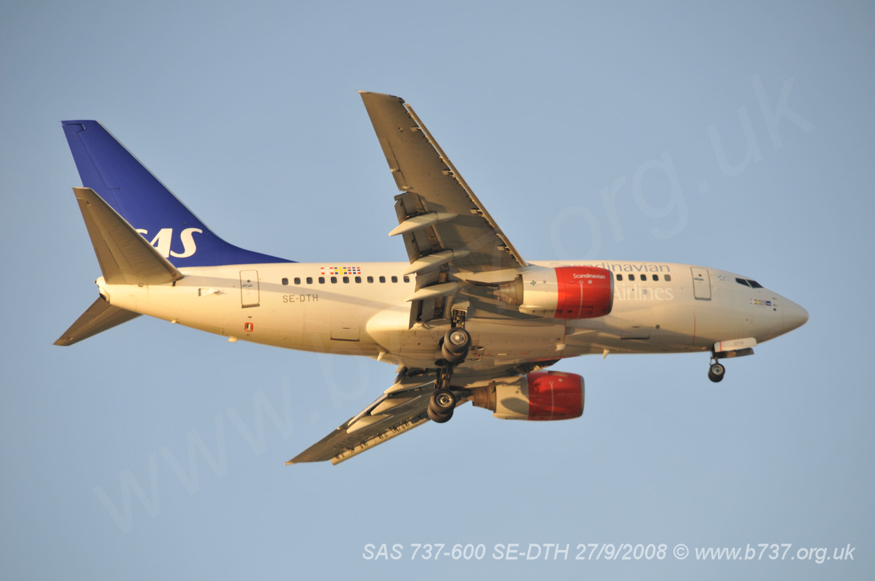 SAS 737-600 SE-DTH
